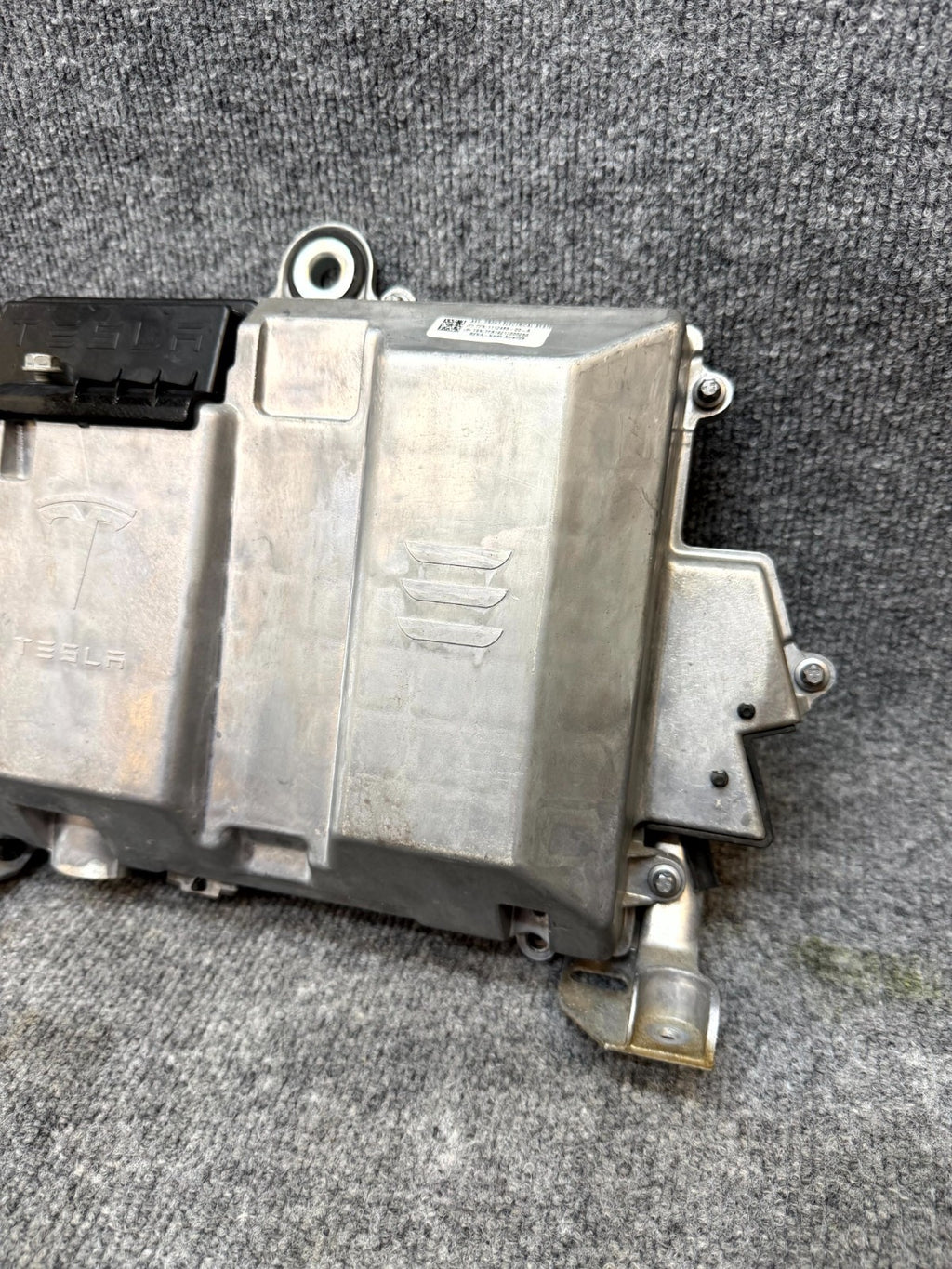 17–23 TESLA MODEL 3 ELECTRICAL SYSTEM COMPUTER CONTROL MODULE OEM, 1112485-00-A