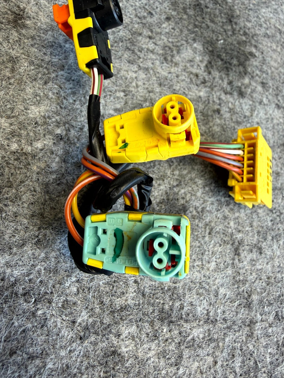 ♦️2017 - 2023 TESLA MODEL 3 STEERING WHEEL WIRE WIRING HARNESS OEM, 09400700