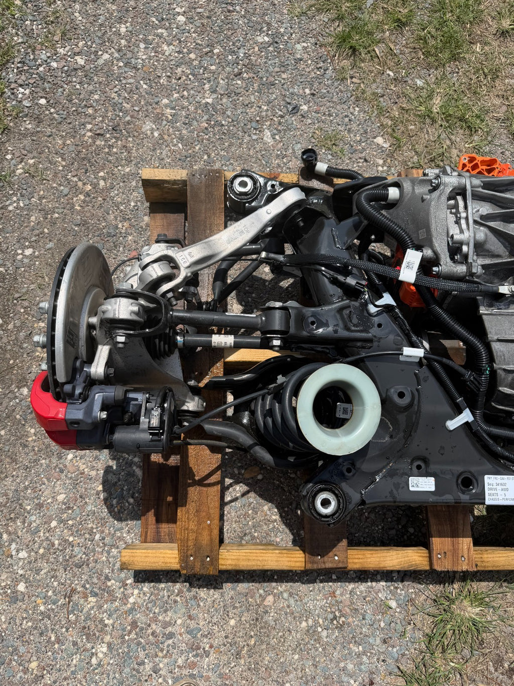 2022 Tesla Model Y Rear Drive Unit Motor Subframe Suspension Complete
