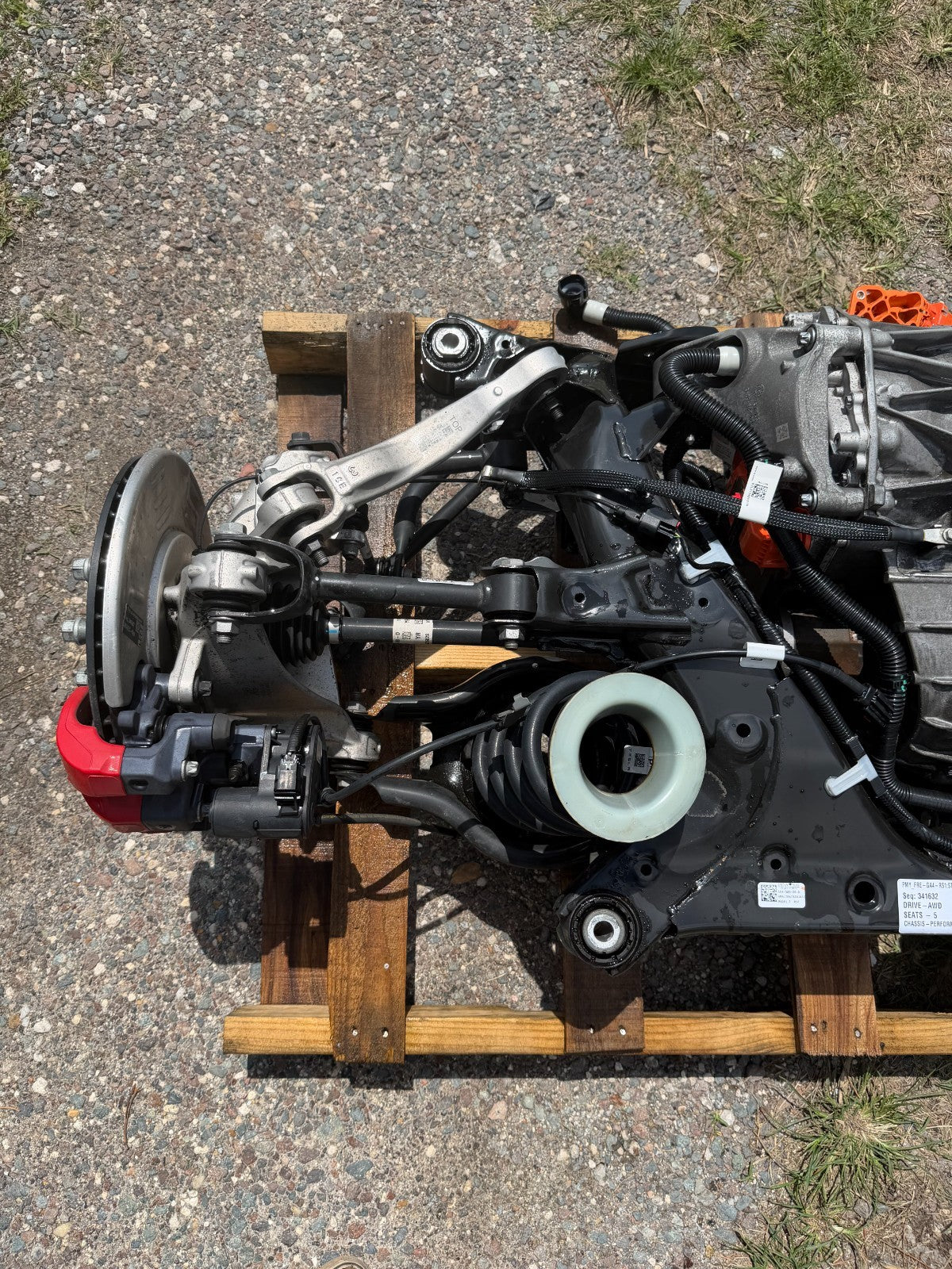 2022 Tesla Model Y Rear Drive Unit Motor Subframe Suspension Complete