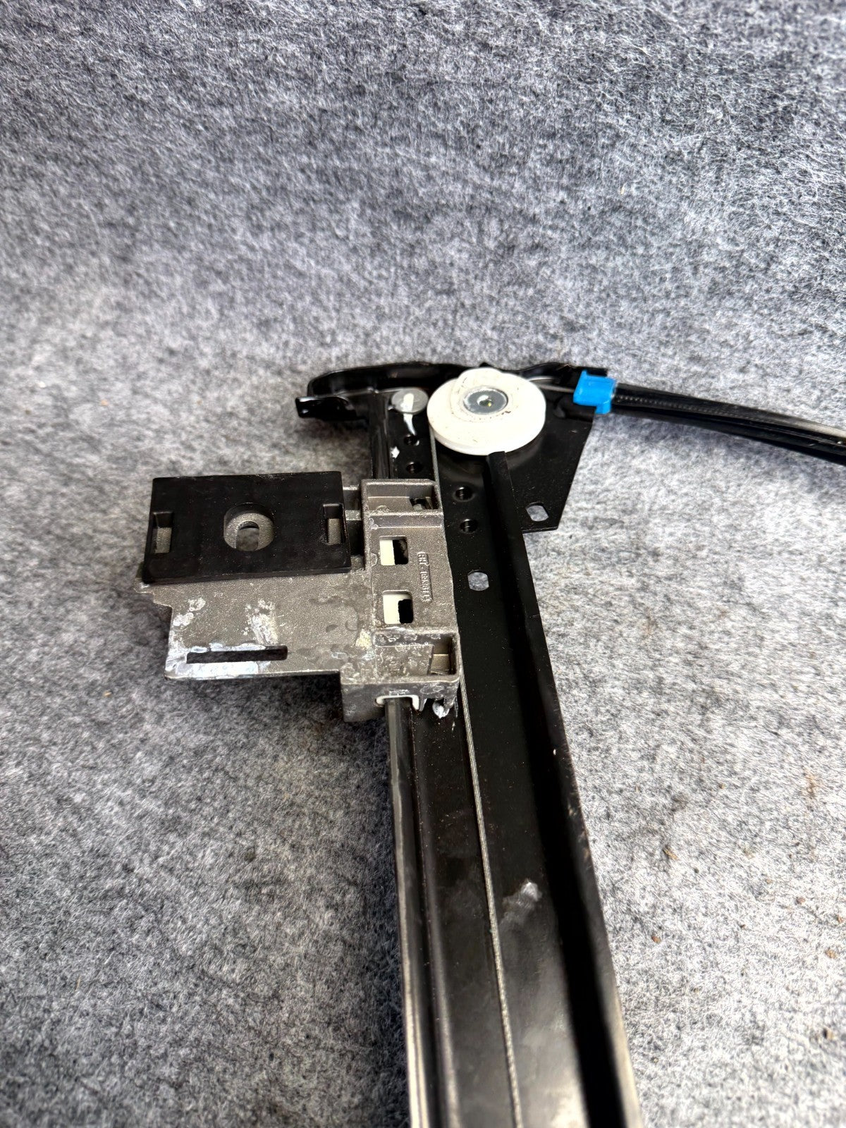 ♦️12 - 20 TESLA MODEL S FRONT RIGHT DOOR WINDOW REGULATOR MOTOR OEM 6006651-00-L