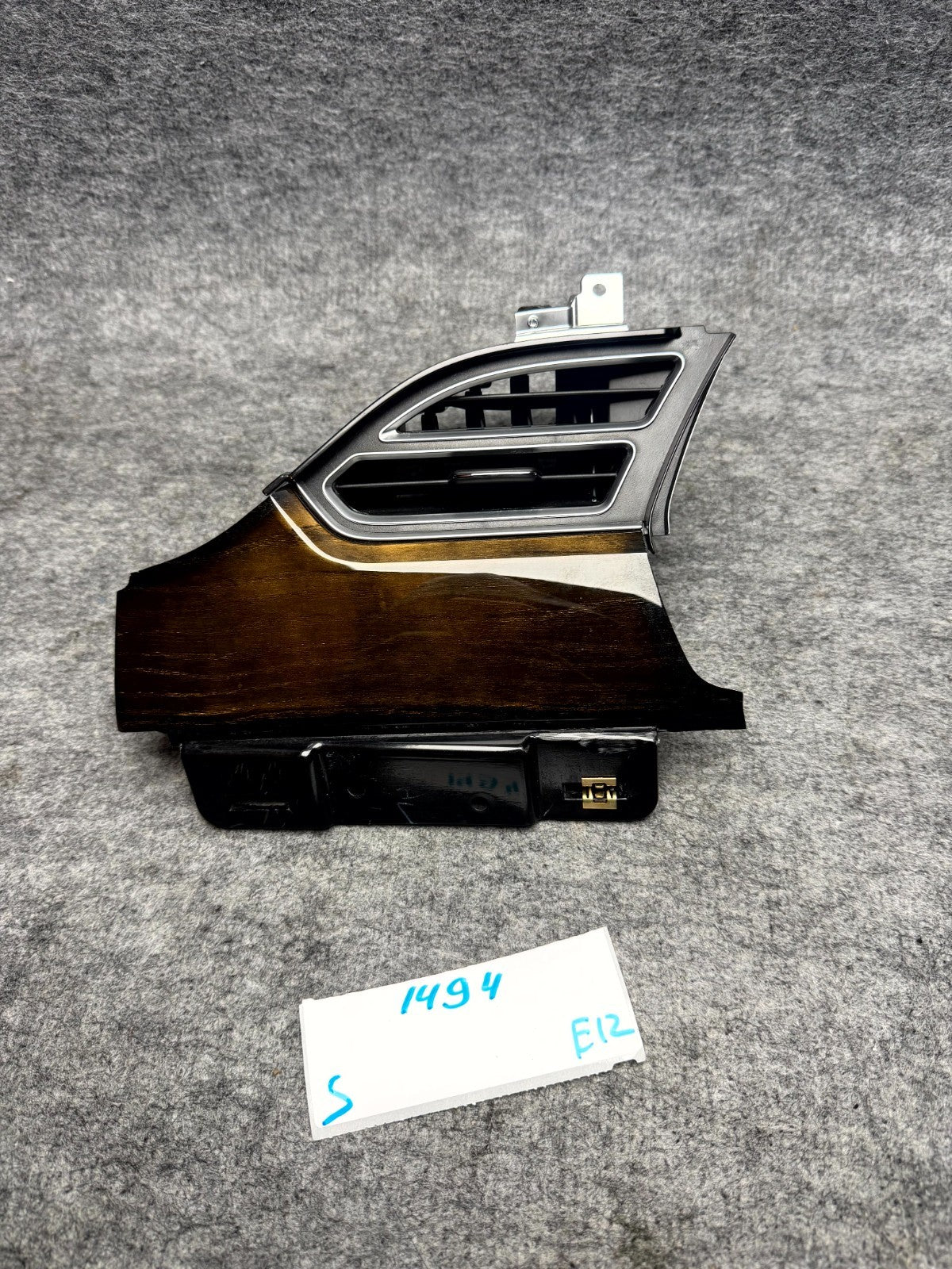 ♦️2012 - 2020 TESLA MODEL S FRONT LEFT DASHBOARD AIR VENT TRIM OEM, 1007834-00-C