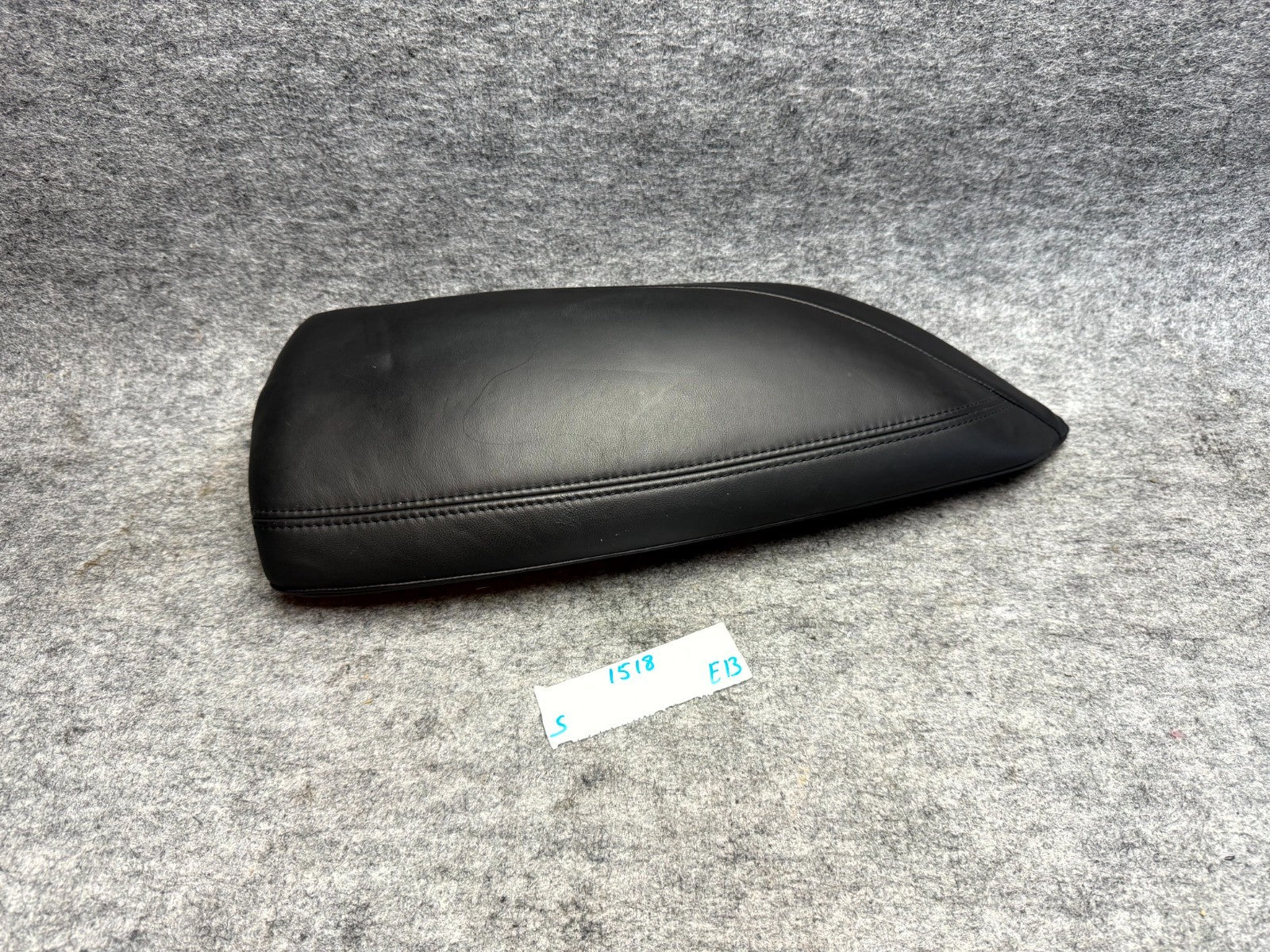 ♦️12-20 TESLA MODEL S LEFT 2ND ROW SEAT BOLSTER CUSHION COVER OEM, 1006402-04-A
