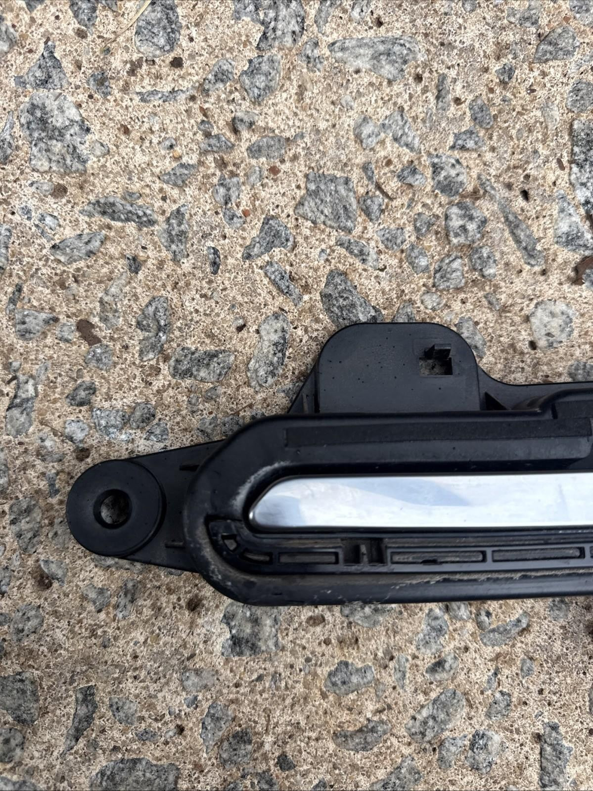 ♦️2017-2023 TESLA MODEL 3 FRONT LEFT DRIVER SIDE DOOR HANDLE OEM, 1081831-00-J