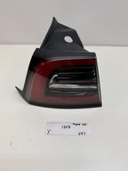 2017 - 2023 Tesla Model Y Rear Left 4 Pin LED Tail Light Lamp 1502086-00-D