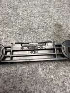 2012-2020 TESLA MODEL S RIGHT SIDE SKIRT ROCKER MOLDING FRONT BRACKET OEM