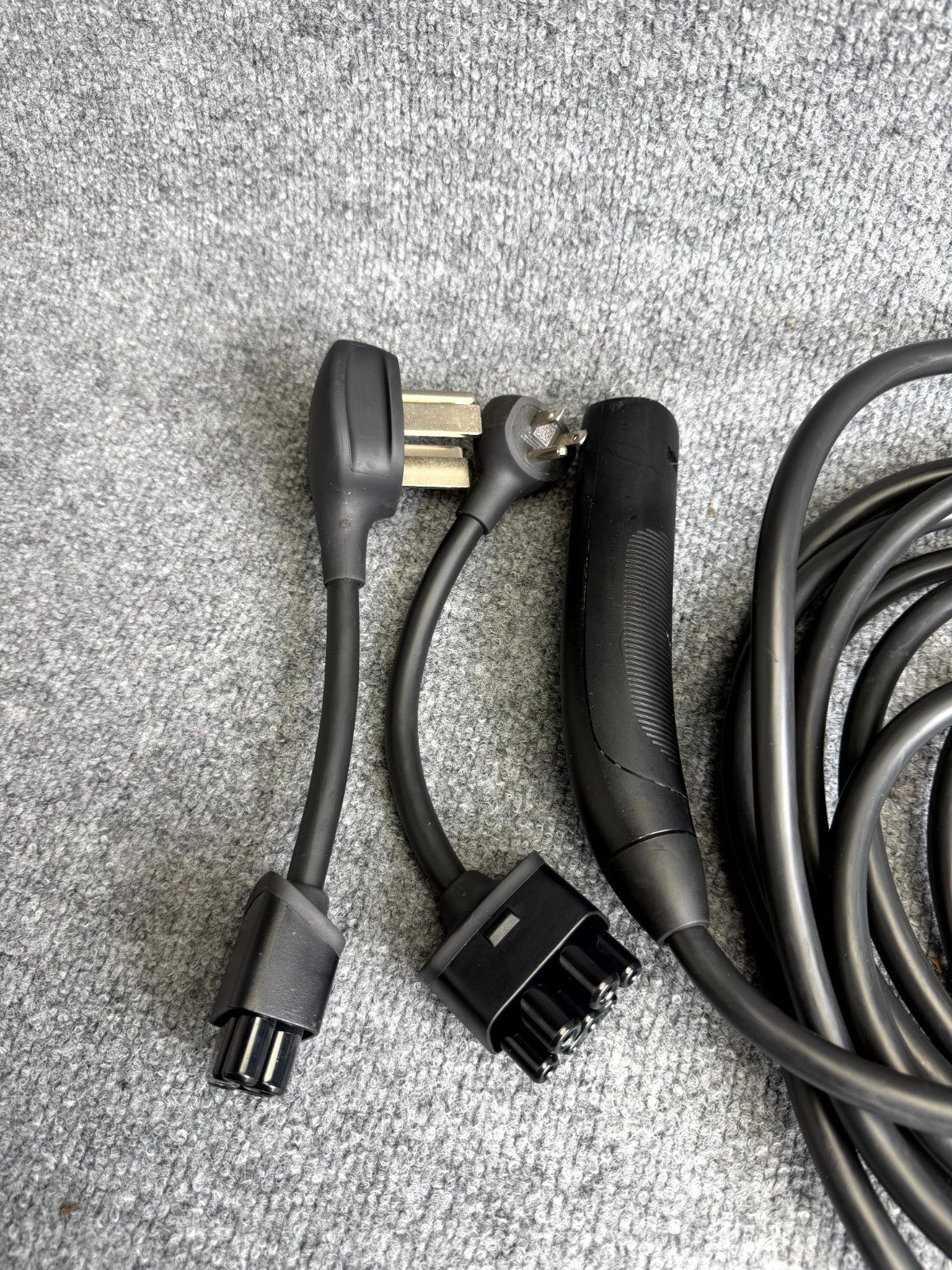 TESLA MODEL S 3 X Y MOBILE CONNECTOR CHARGING CABLE W/ BAG OEM, 1101789-00-M