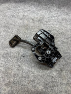 2017 - 2023 TESLA MODEL 3 ACCELERATOR & BRAKE PEDAL ASSEMBLY OEM, 1044691-00-D