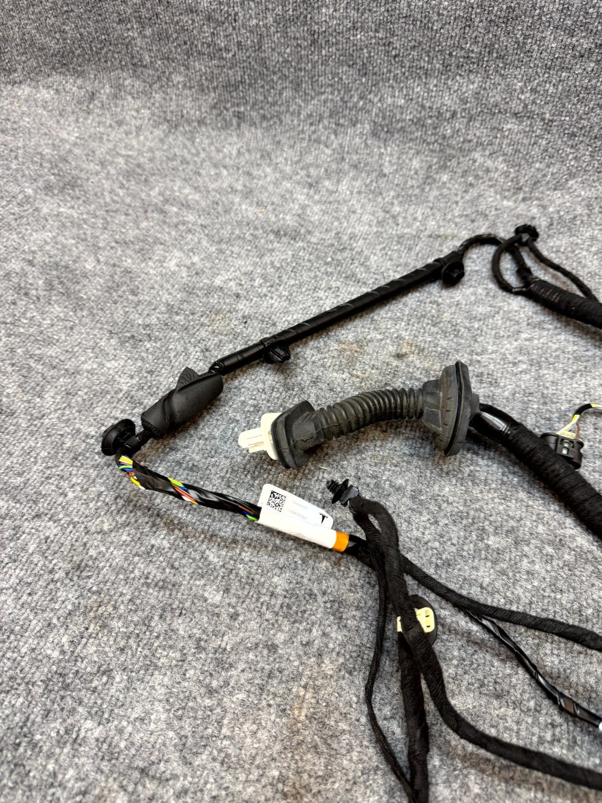 2020 - 2024 TESLA MODEL Y REAR RIGHT SIDE DOOR WIRE HARNESS OEM, 1489054-00-E