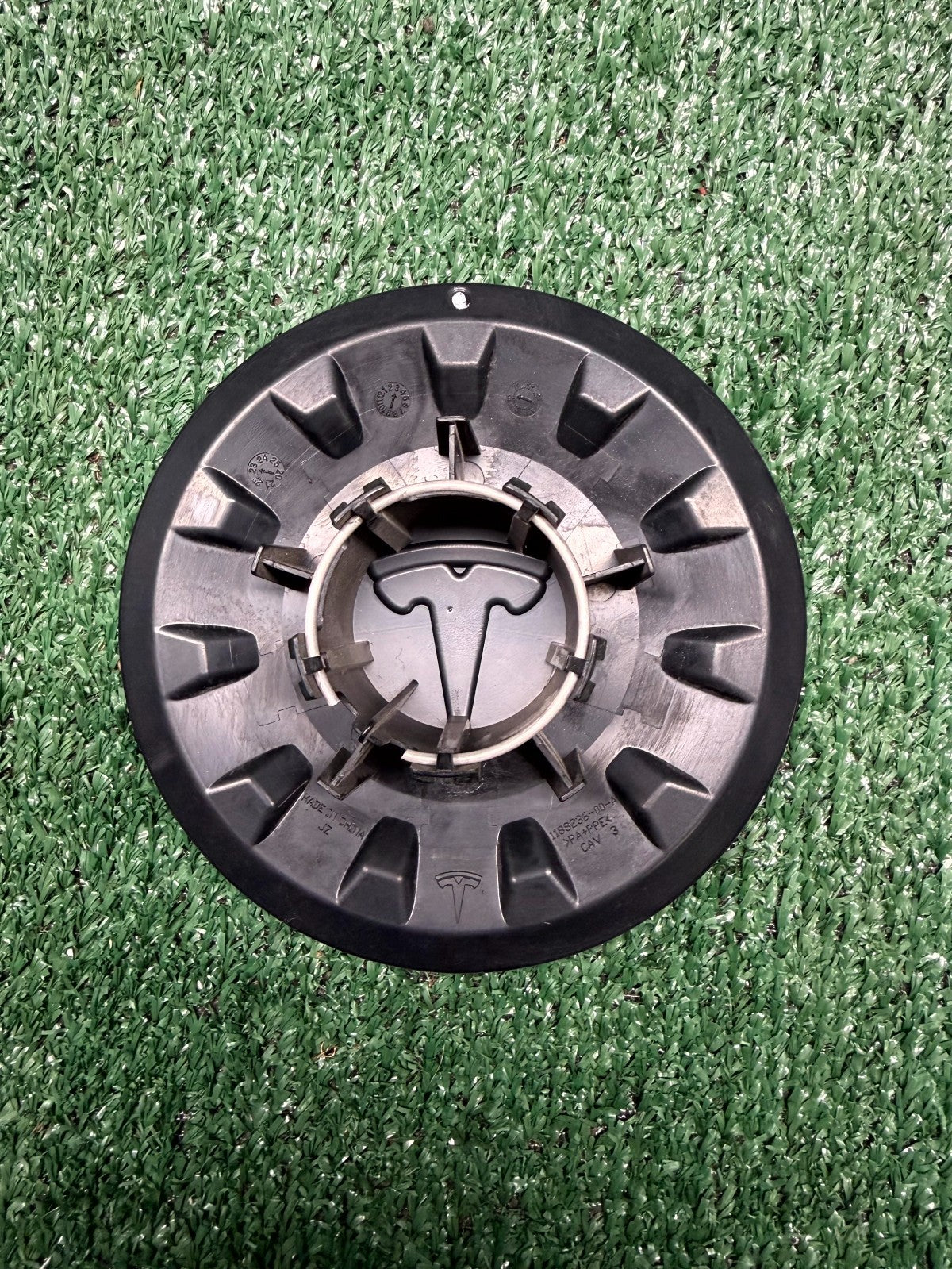 ♦️2017 - 2023 TESLA MODEL 3 UBERTURBINE WHEEL CENTER CAP OEM, 1188236-00-A
