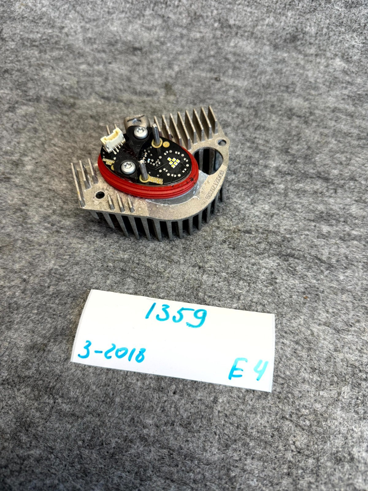 ♦️17–23 TESLA MODEL 3 FRONT RIGHT SIDE HEADLIGHT BALLAST MODULE OEM, 6002TZ0328