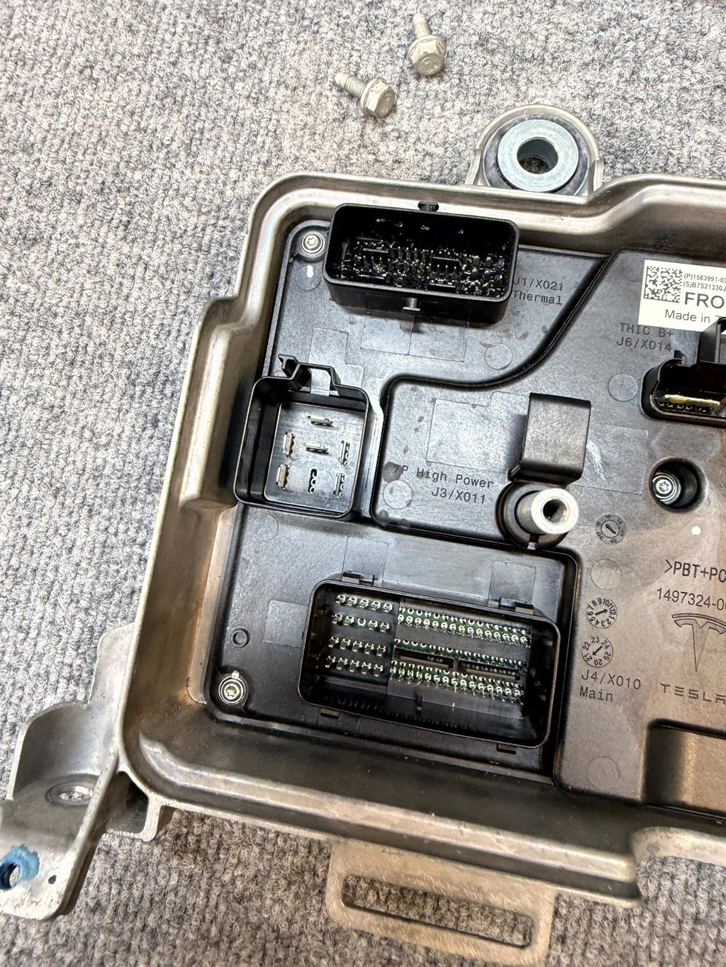 2020 - 2024 TESLA MODEL Y FRONT BODY CONTROL MODULE UNIT OEM, 1497327-00-B