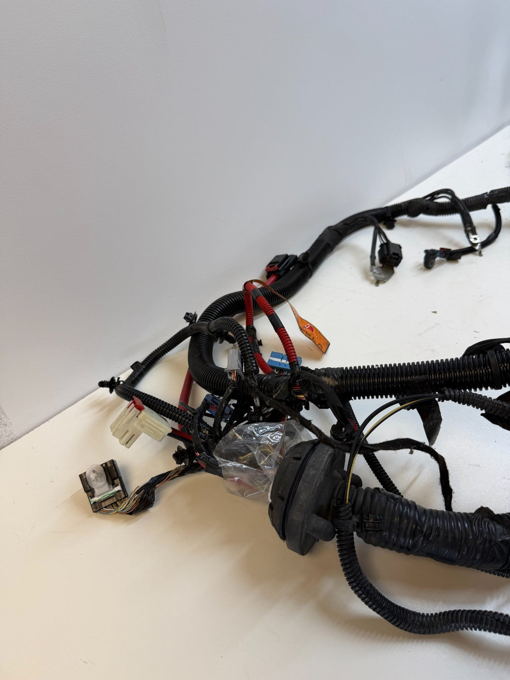 2020-2024 TESLA MODEL Y FRONT BODY WIRE WIRING HARNESS 1489058-10-E