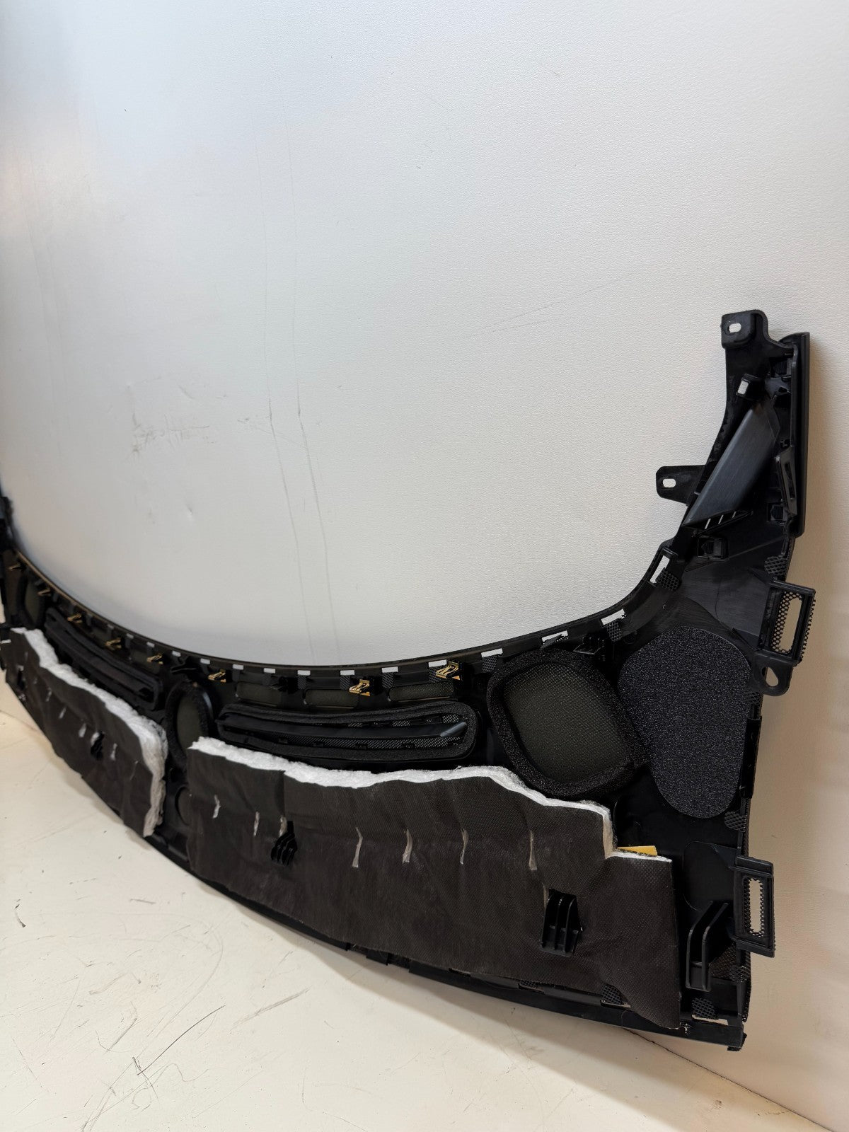 2016-20 Tesla Model X Dashboard Instrument Panel Windshield Grille Defroster