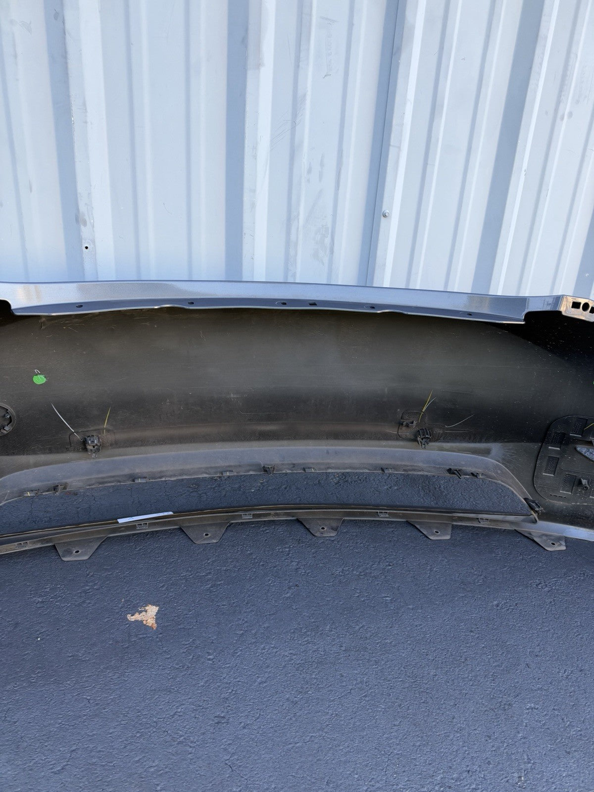 2020 2021 2022 2023 Tesla Model Y Front Bumper Cover OEM 1606844-17-A