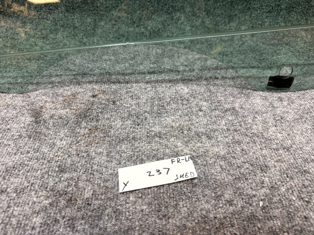 2020 - 2024 TESLA MODEL Y FRONT LEFT SIDE DOOR WINDOW GLASS OEM, 43R-014955