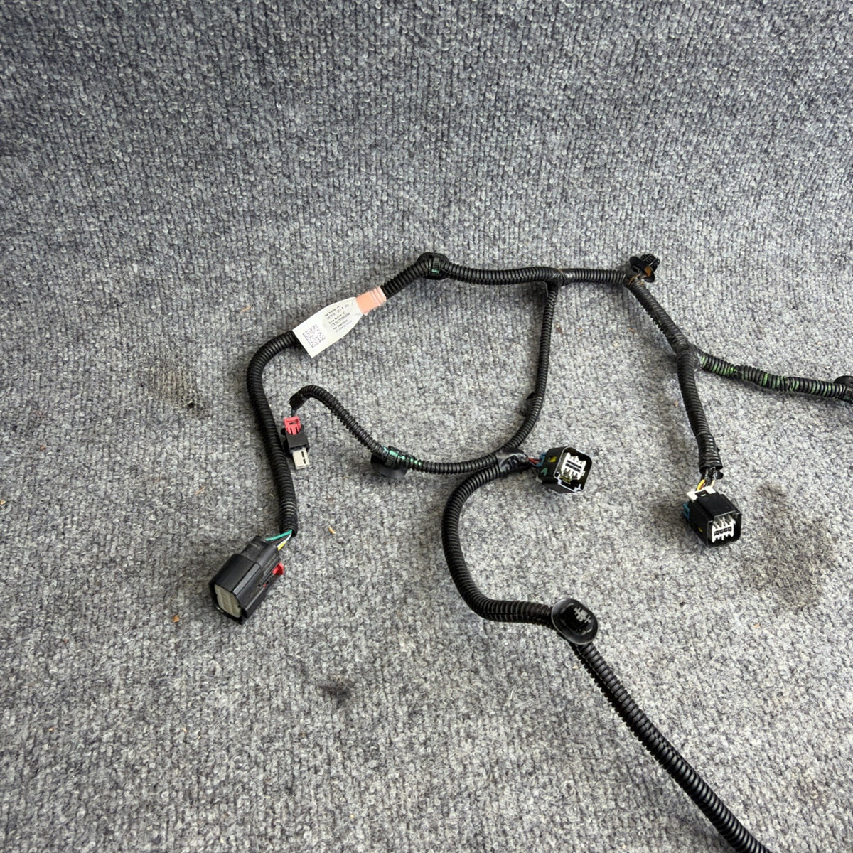 ⭕2024-2026 Tesla Model 3 Rear Fascia Bumper Wiring Harness Assembly 1897319-00-B