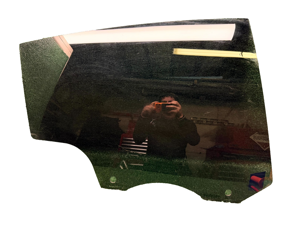 ♦️2020 - 2023 TESLA MODEL Y REAR RIGHT SIDE DOOR WINDOW GLASS OEM, 43R-004553