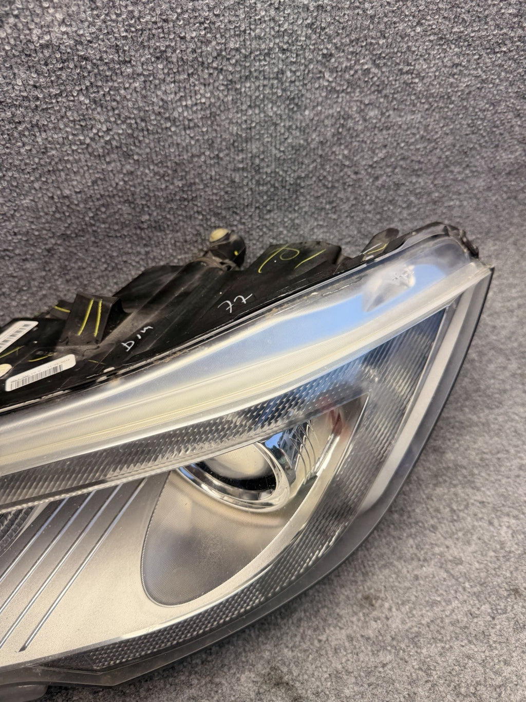 Tesla Model S Headlight Head Lamp Front Left 2012-2016 6005906-00-B OEM