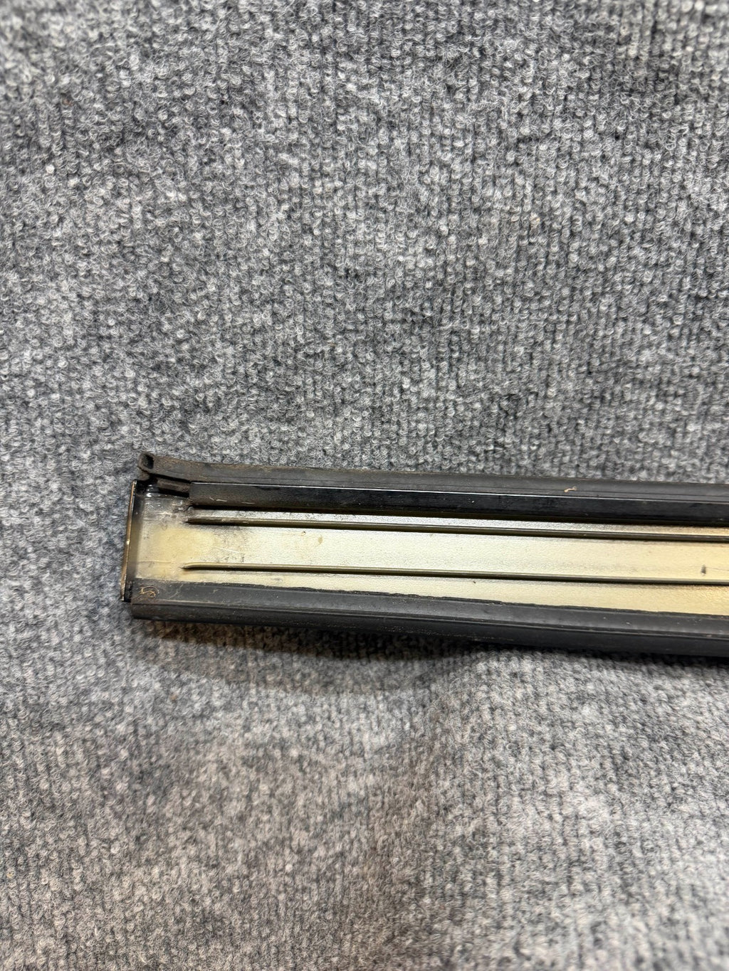 16-20 Model S Left Panoramic Roof Trim Molding Applique Finisher 1034955-00-C