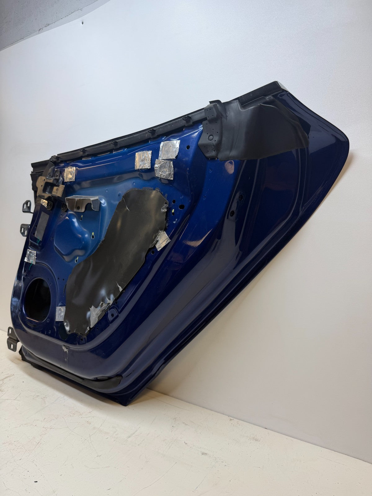 2016-2020 Tesla Model S Rear Right Passenger Door Shell Panel