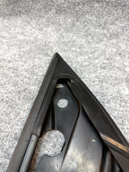 2020-2024 TESLA MODEL Y FRONT RIGHT SIDE RUN WEATHERSTRIP SEAL OEM, 1500067-00-C