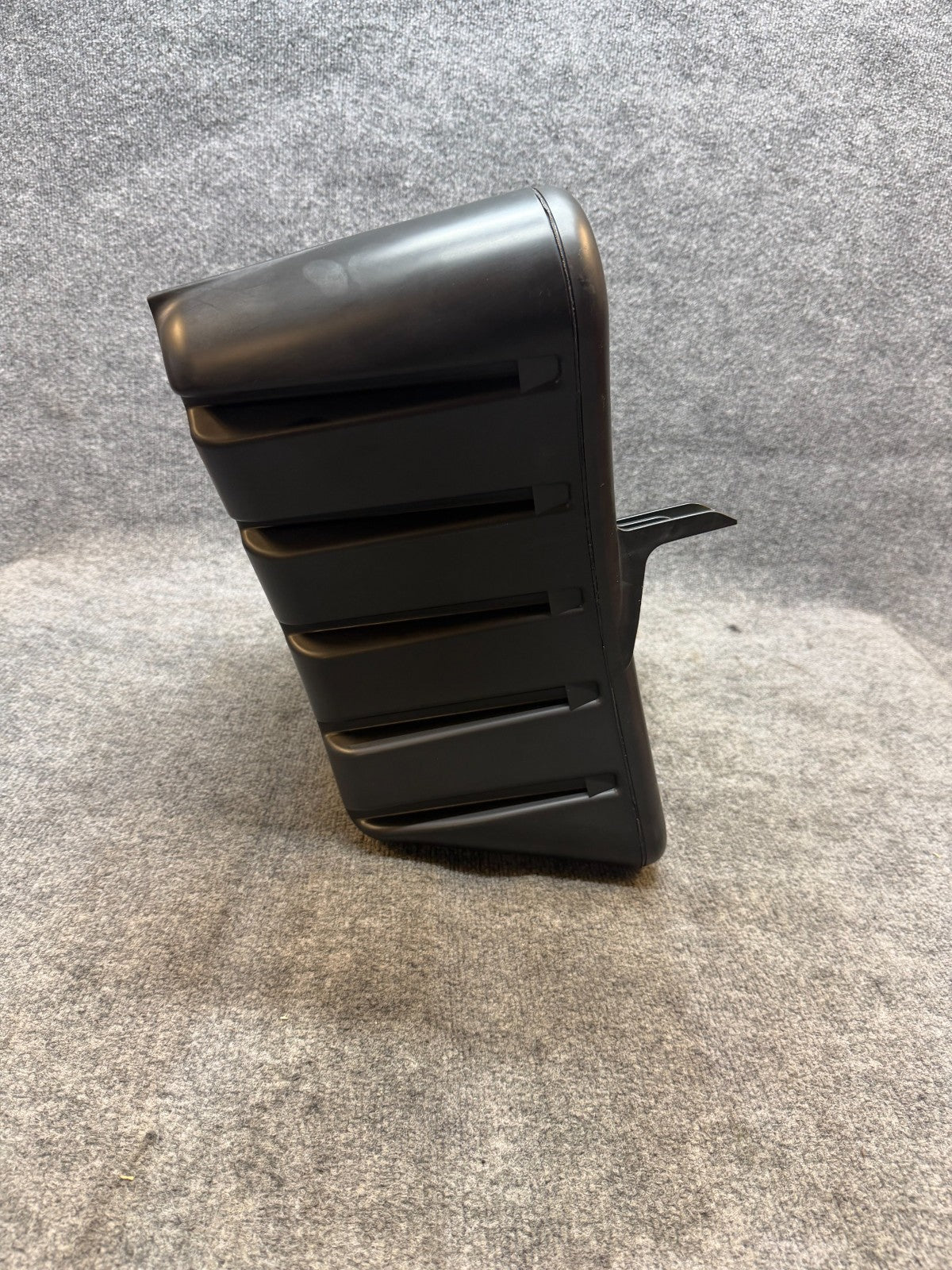 2012-2016 TESLA MODEL S SUBWOOFER SUB SPEAKER 1042544-00-A