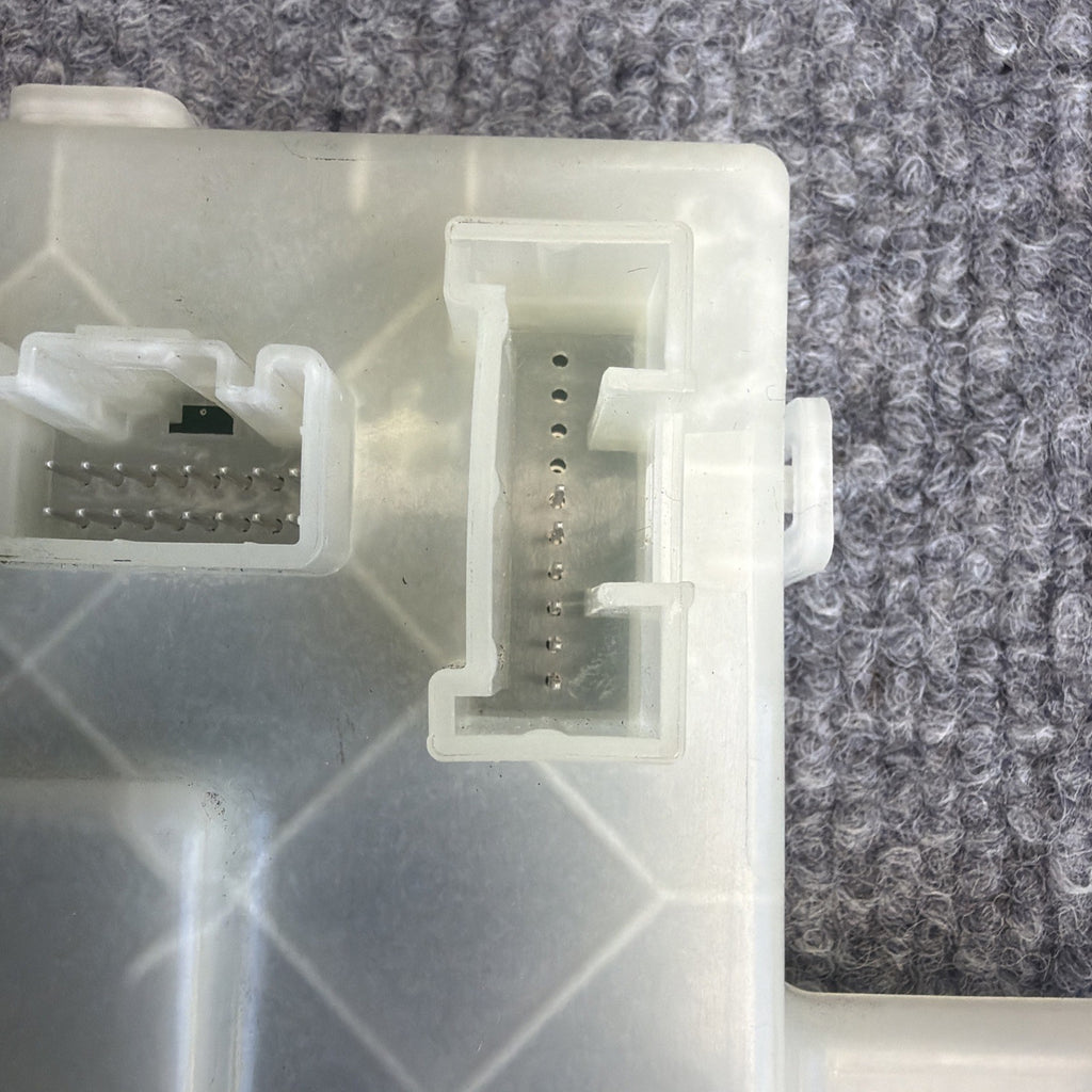 ♦️20-24 Model Y MY GEN4 Charge Port Controller ECU Control Module 1537264-00-B