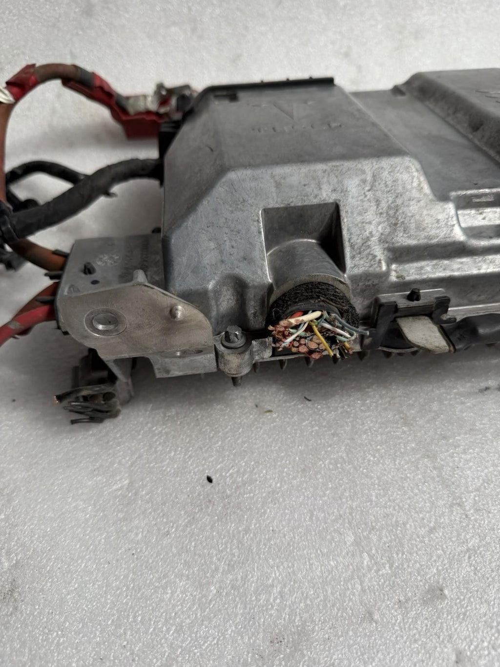 ♦️17–23 TESLA MODEL 3 FRONT ELECTRICAL CONTROL MODULE SYSTEM OEM, 1118182-04-H