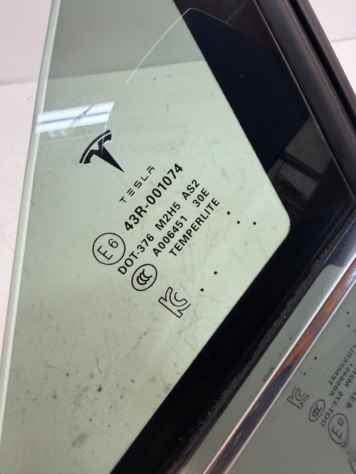 2016-2020 Tesla Model S Front Left Exterior Rear View Door Mirror 1041317-00-F