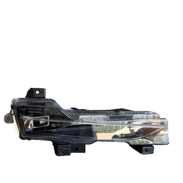 2017 - 2024 TESLA MODEL 3 Y FRONT RIGHT SIDE LED FOG LIGHT OEM, 1077390-00-F