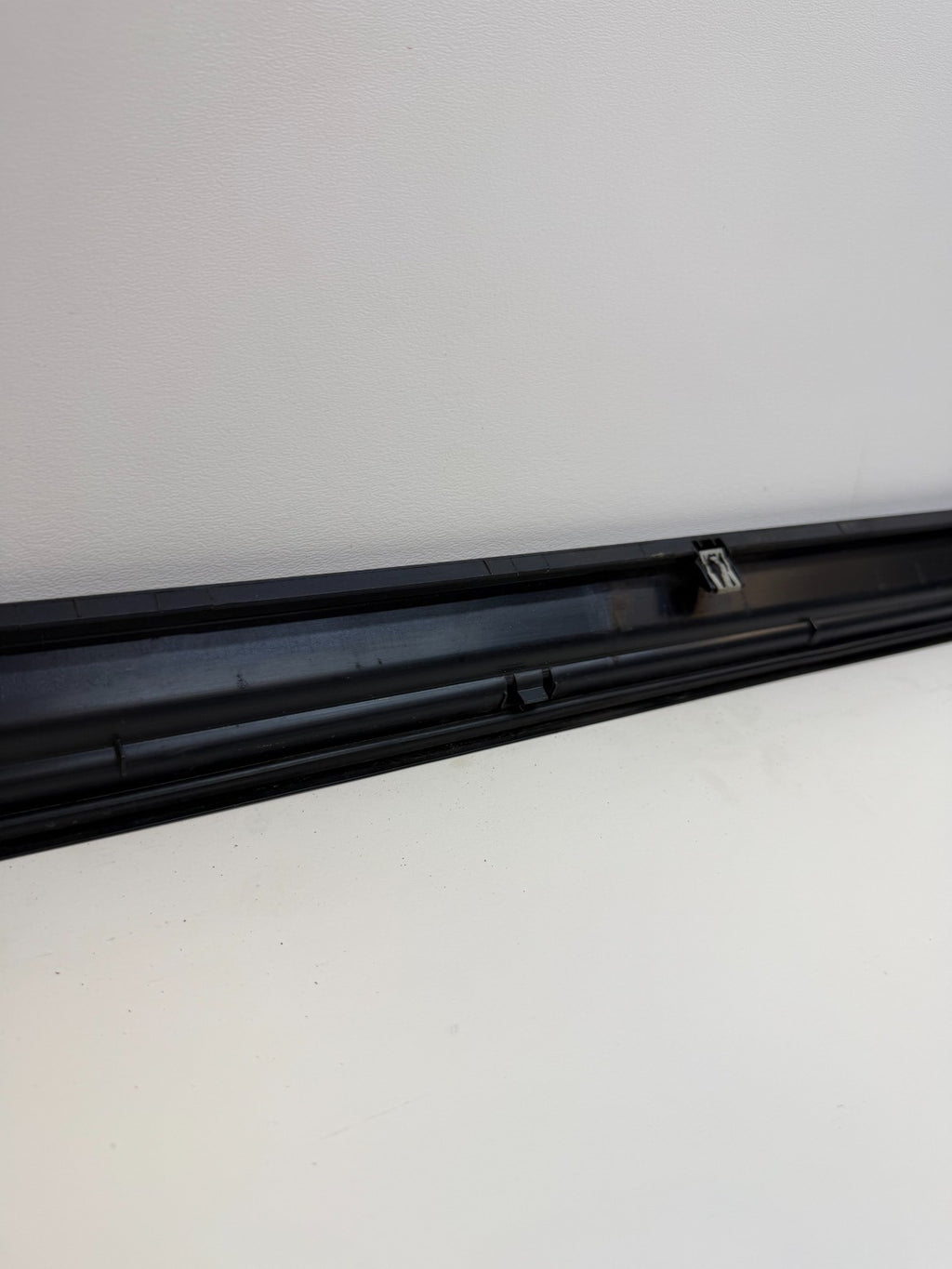 2012-20 Tesla Model S Driver Side Rocker Panel Scuff Plate Molding 1012215-00-G