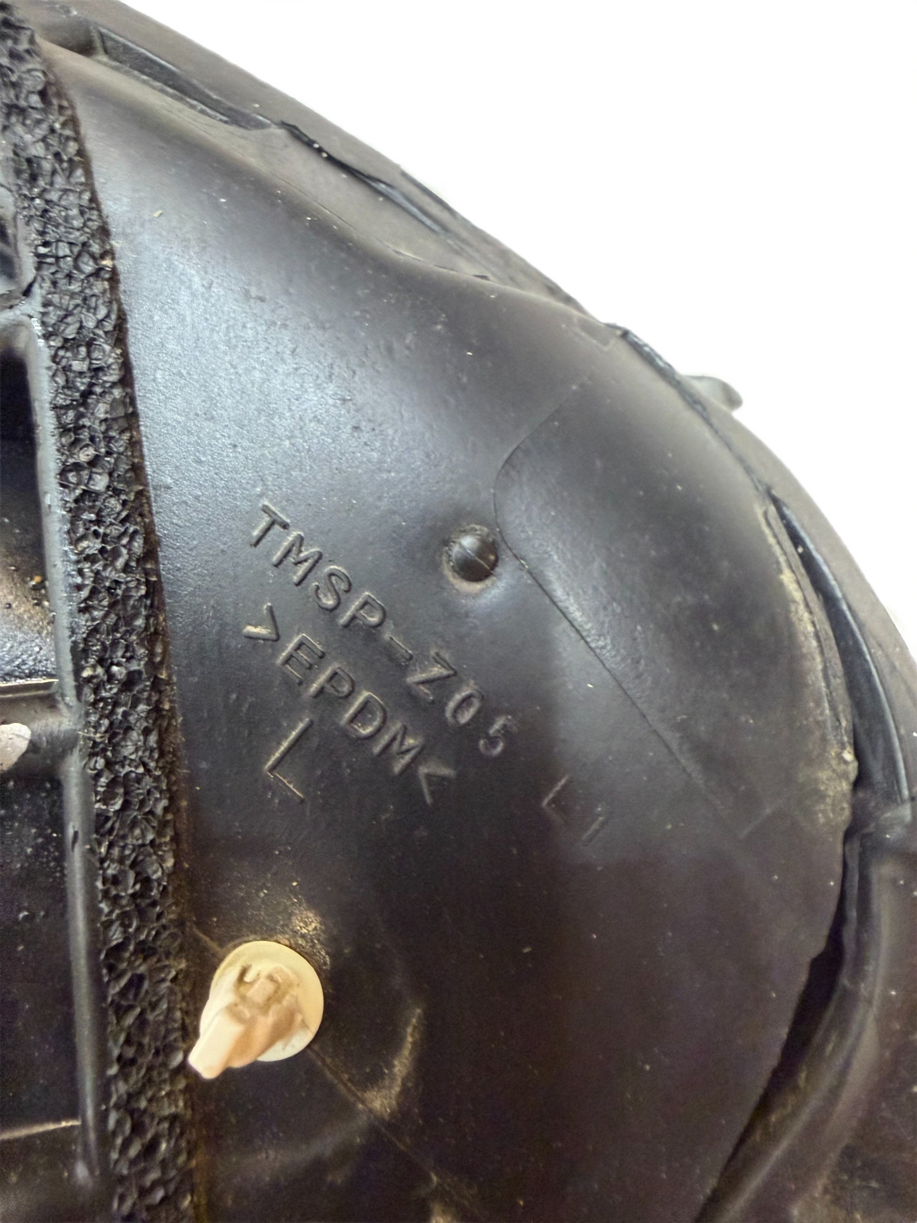 2016 - 2020 Tesla Model S Front Left Driver Side Door Seal Rubber OEM