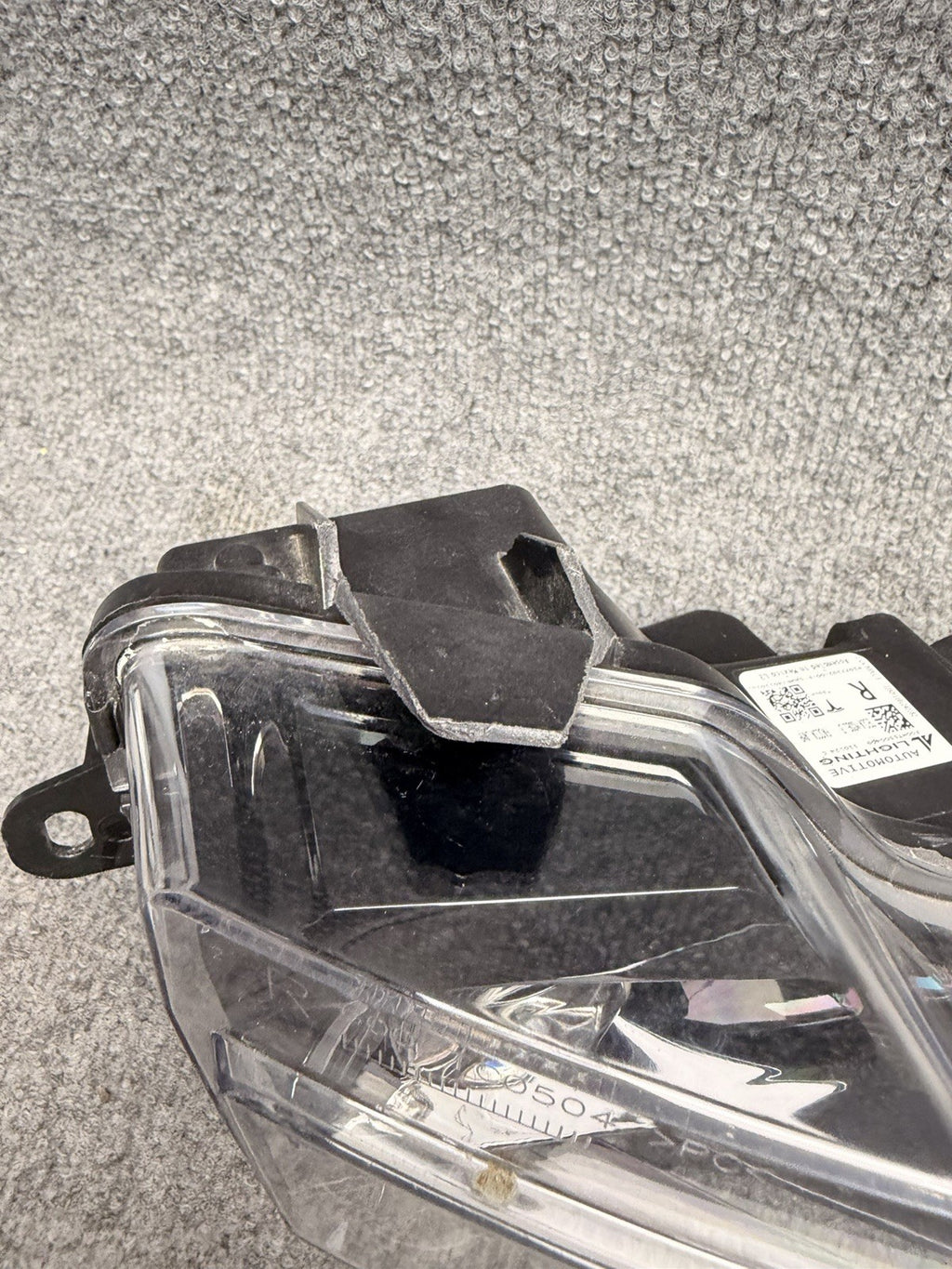 2021-2023 Tesla Model 3 Right Passenger Foglamp 1077392-00-F