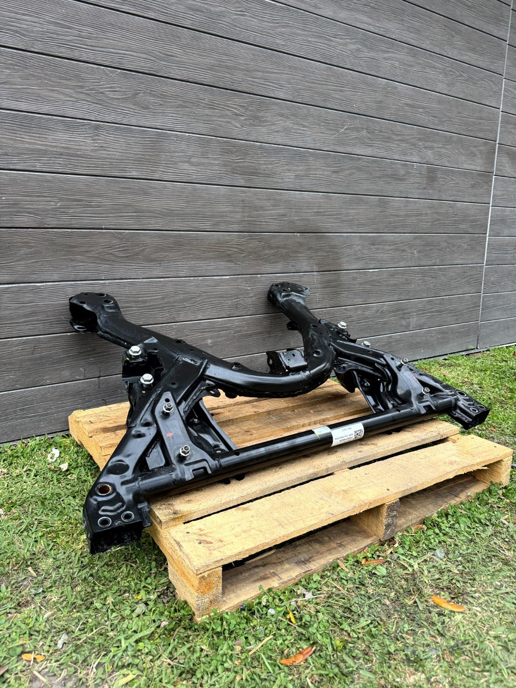 2017 - 2023 TESLA MODEL 3 FRONT SUBFRAME CROSSMEMBER CRADLE OEM, 1103547-00-A