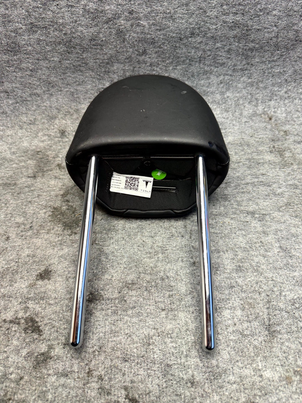 ♦️2017 - 2023 TESLA MODEL 3 FRONT RIGHT/LEFT HEADREST BLACK OEM, YS8164214MX