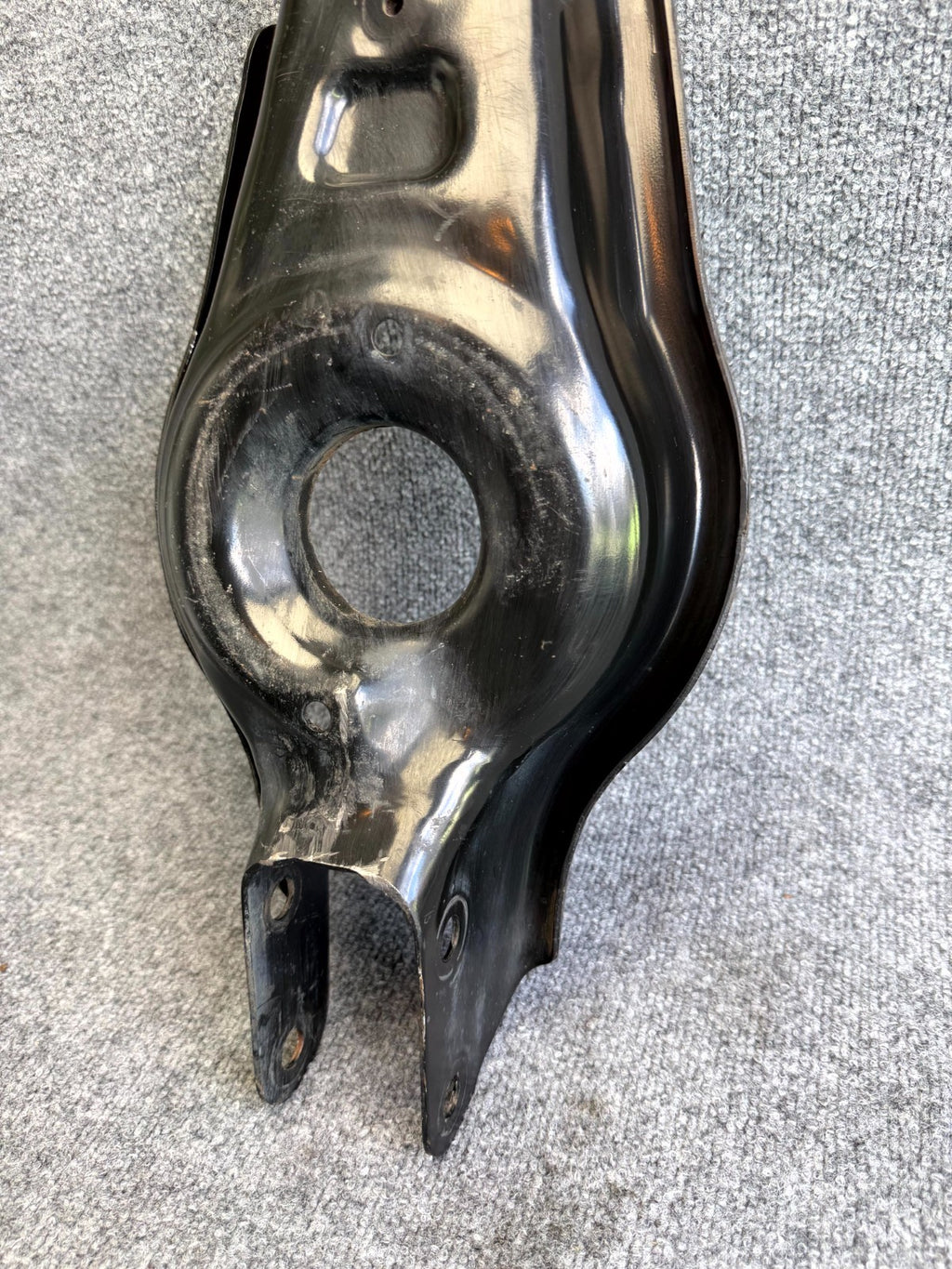2017 - 2023 TESLA MODEL 3 REAR LEFT / RIGHT LOWER CONTROL ARM OEM, 1044451-00-F