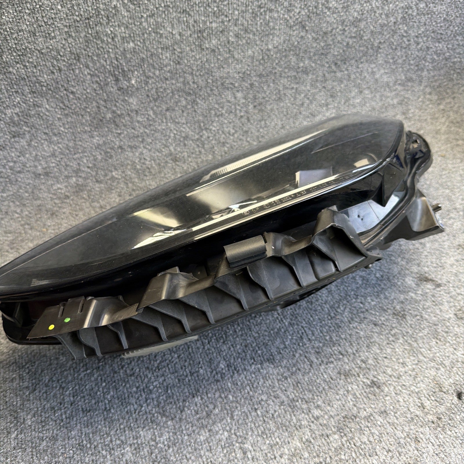 2021-2023 TESLA MODEL 3 HEADLIGHT LEFT DRIVER LED 1514952-00-D OEM