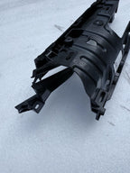 ♦️16-20 TESLA MODEL X REAR LEFT FALCON DOOR OUTER TRIM BRACKET OEM, 1051549-00-E