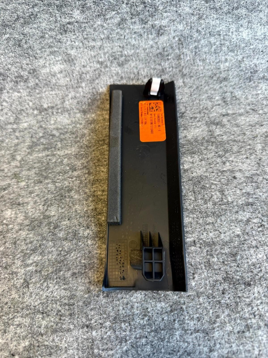 ♦️2017-2023 TESLA MODEL 3 FRONT LEFT A-PILLAR COVER TRIM PANEL OEM, 1086303-80-E