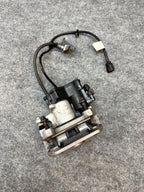 2020 - 2024 TESLA MODEL Y REAR BRAKE CALIPER WITH BREAK LINE OEM, 1044625-00-B