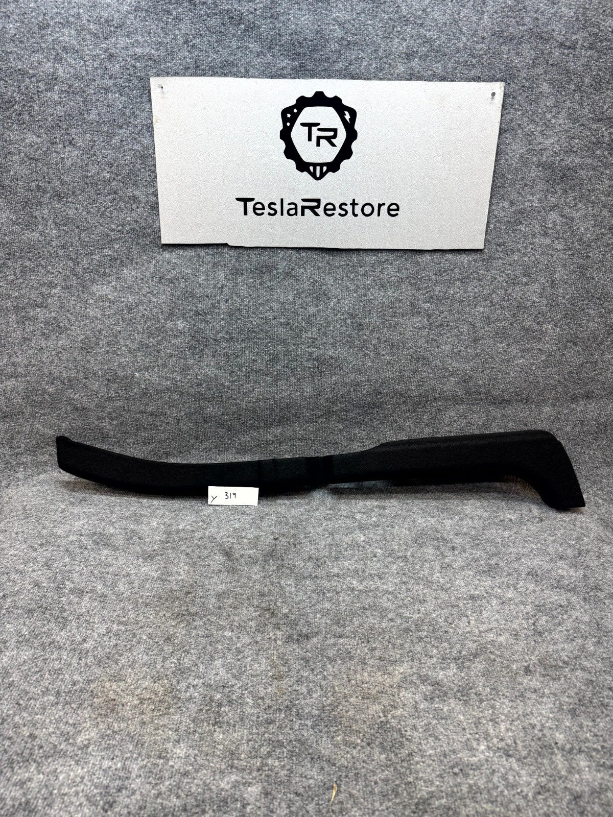 2020-2024 TESLA MODEL Y REAR RIGHT TRUNK CARGO FLOOR BRACKET TRIM OEM, 149295500