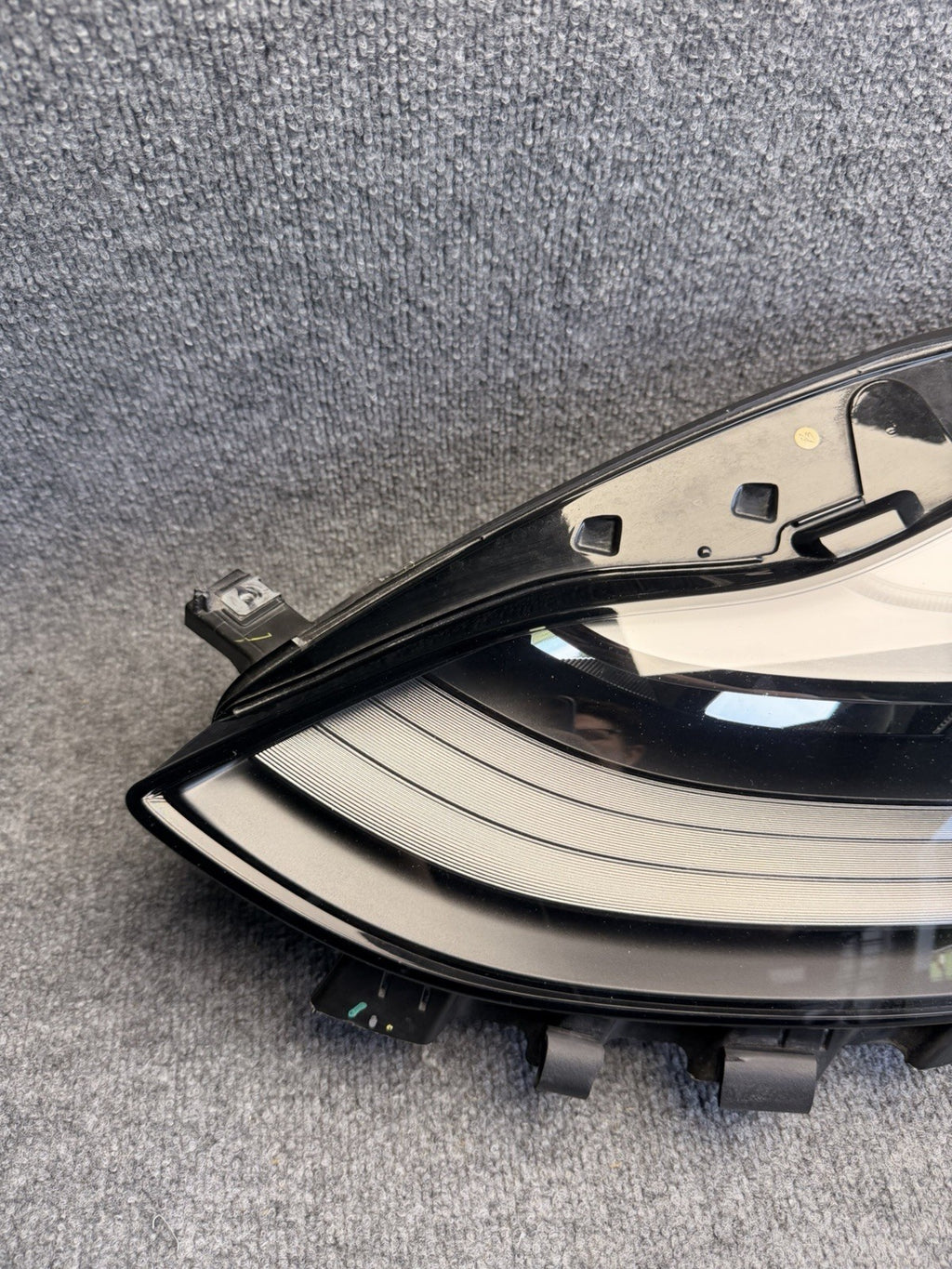 21-23 TESLA MODEL 3 FRONT LEFT HEADLIGHT LED LIGHT LAMP OEM 1514952-00-D