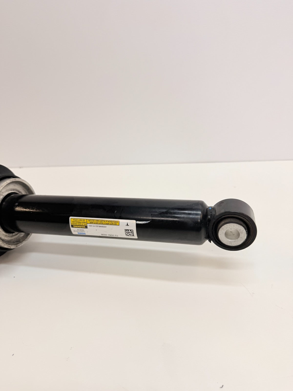 2016-2020 Tesla Model S Rear Left Suspension Air Spring Shock Absorber AWD