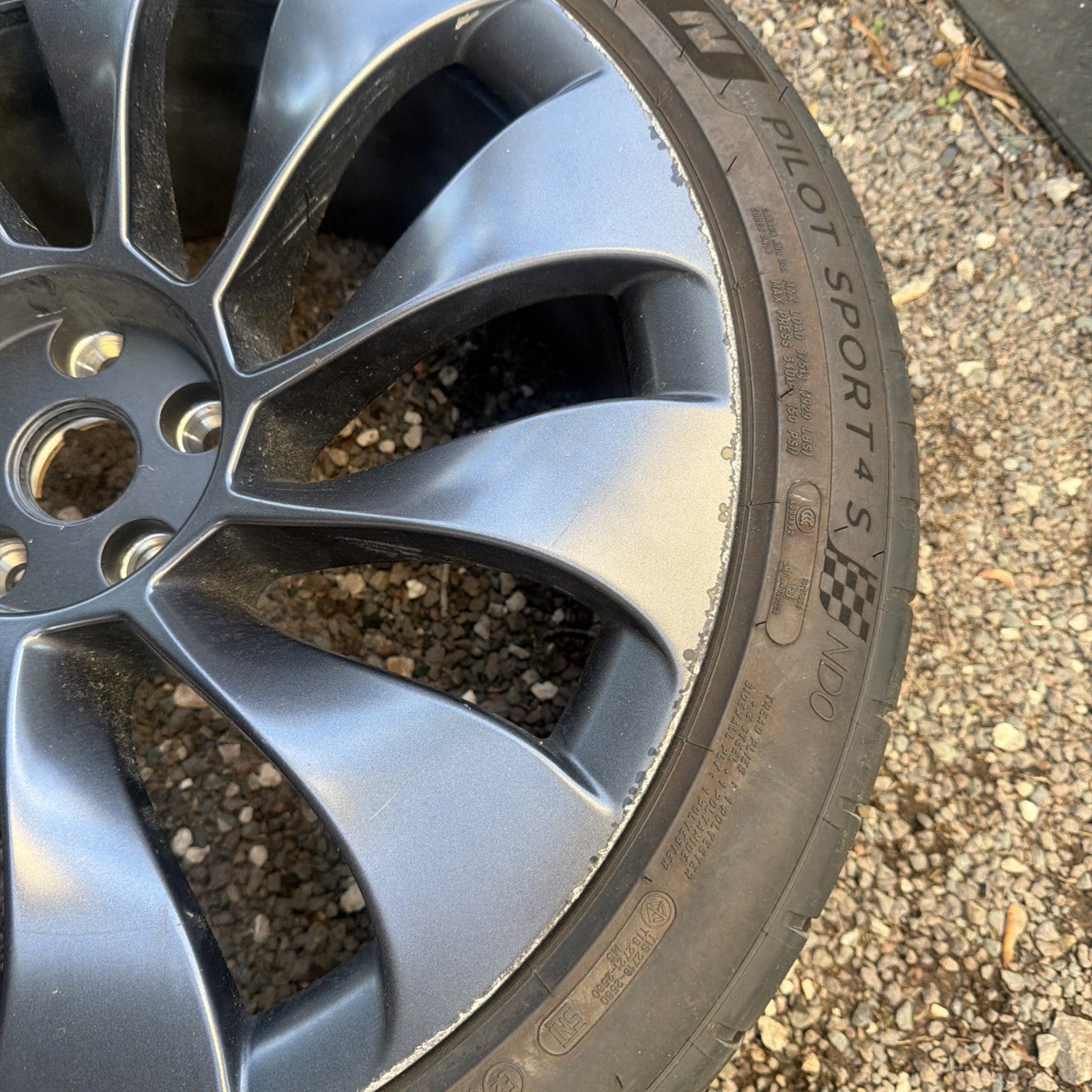 2020- 2024 Tesla Model Y MY Wheel Rim 21x10.5J 48MM 11-Spokes OEM 1188227-00-B