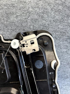 ♦️2017-2023 TESLA MODEL 3 REAR RIGHT WINDOW REGULATOR W/ MOTOR OEM, 1096623-05-L
