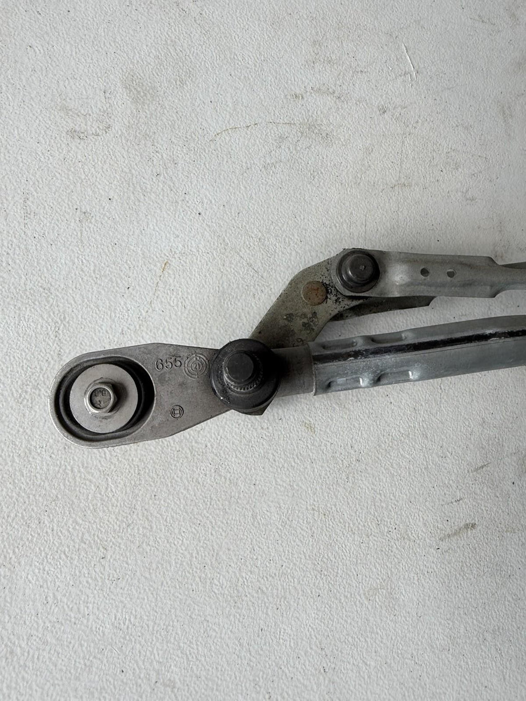 ♦️2017-2023 TESLA MODEL 3 FRONT WINDSHIELD WIPER MOTOR ASSEMBLY OEM 1076725-00-F