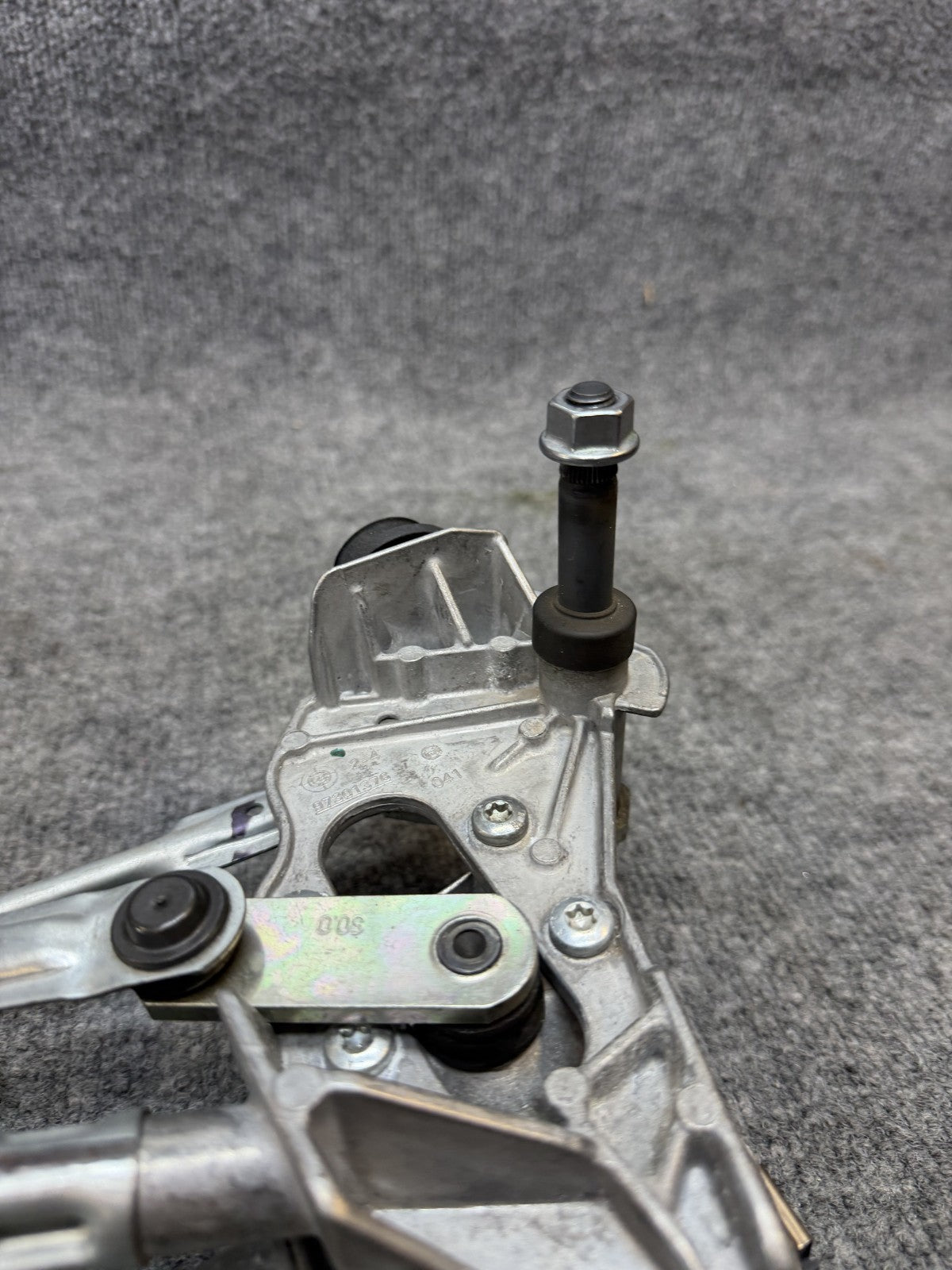 2017 - 2024 TESLA MODEL Y/3 WINDSHIELD WIPER LINKAGE W/ MOTOR OEM, 1658936-00-A