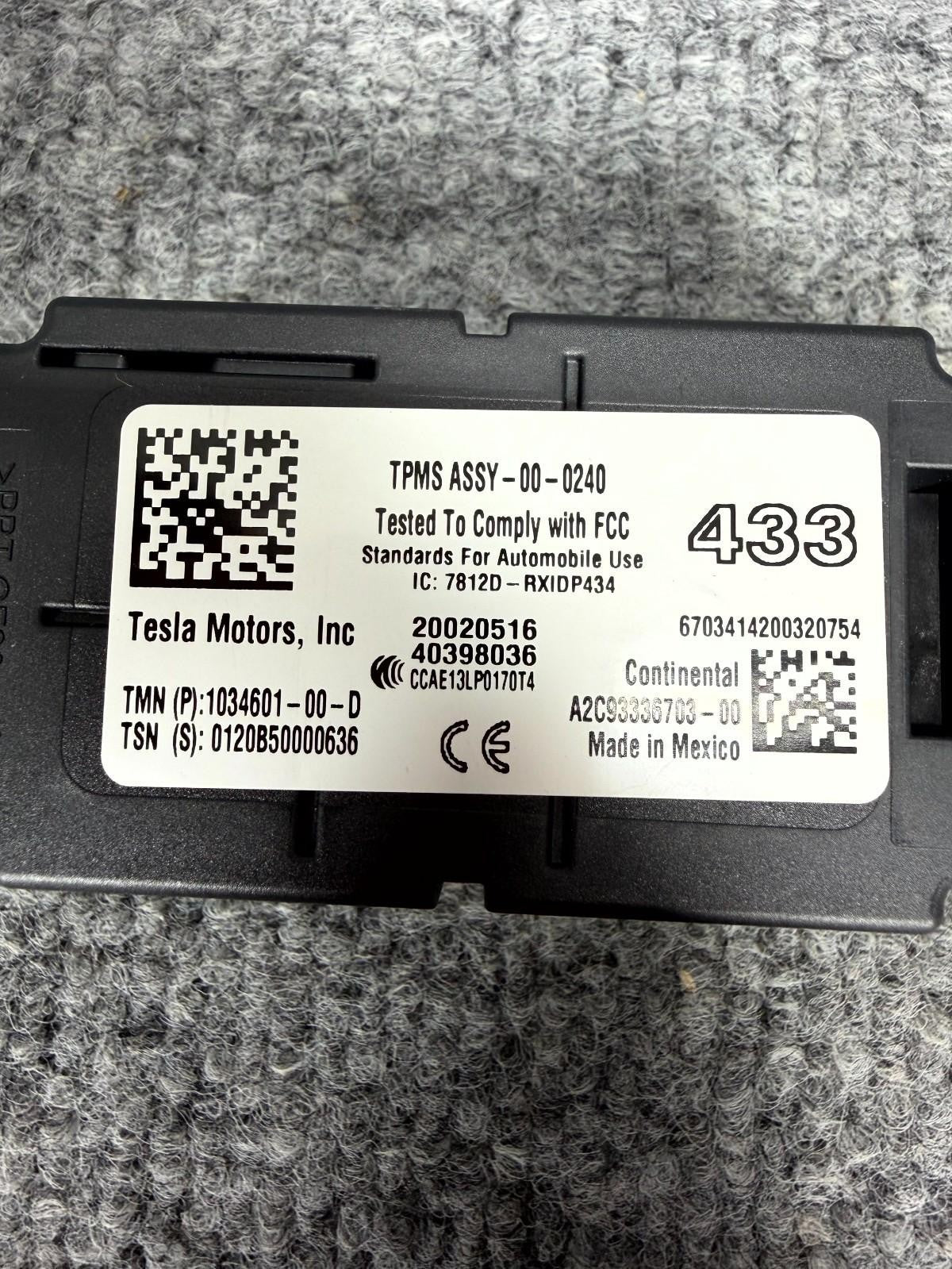 2016-2020 Tesla Model X Tire Pressure Control Module TPMS OEM, 1034601-00-D
