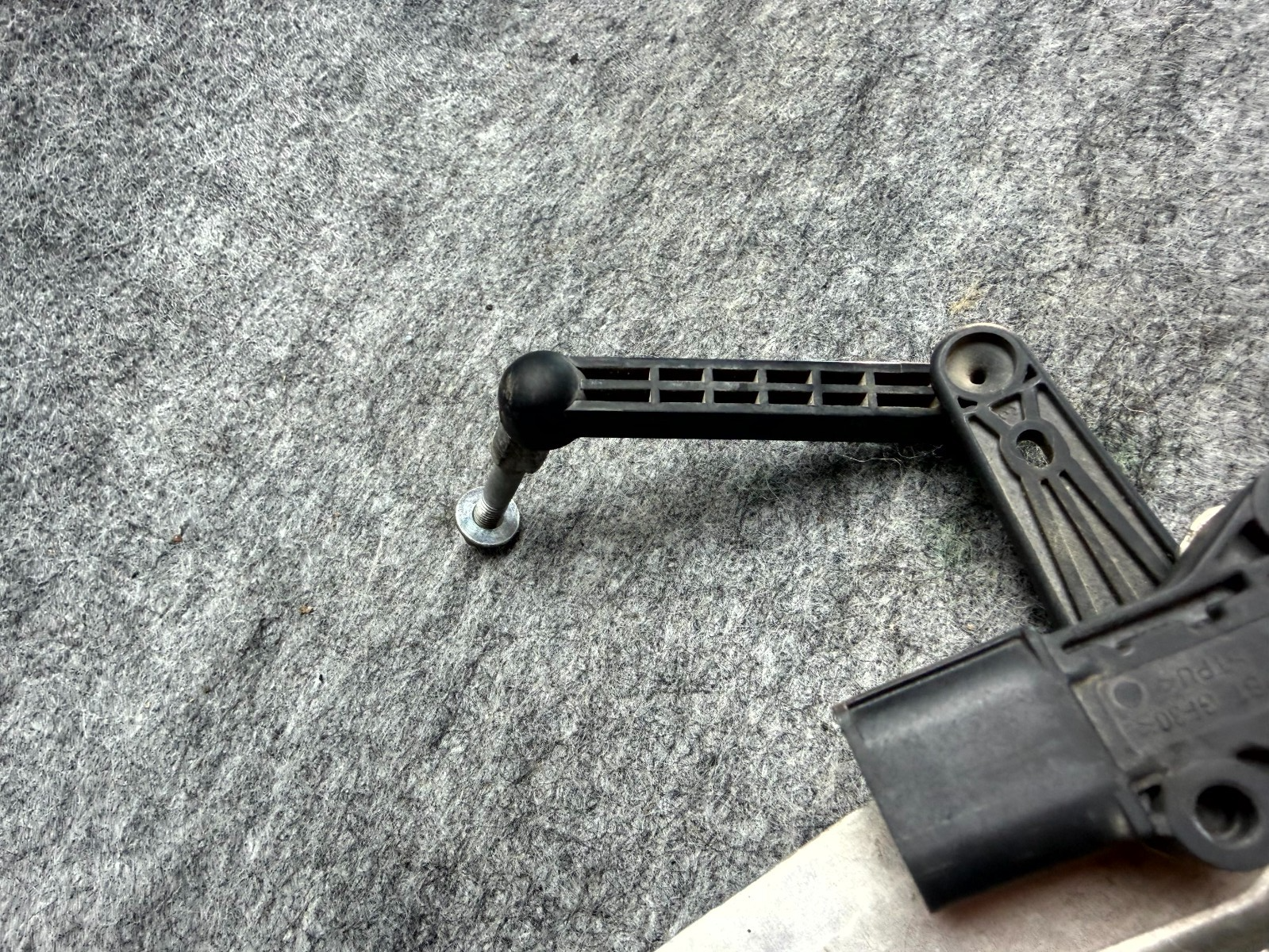 ♦️16-20 TESLA MODEL X RIGHT AIR SUSPENSION RIDE HEIGHT SENSOR OEM, 6006526-00-B